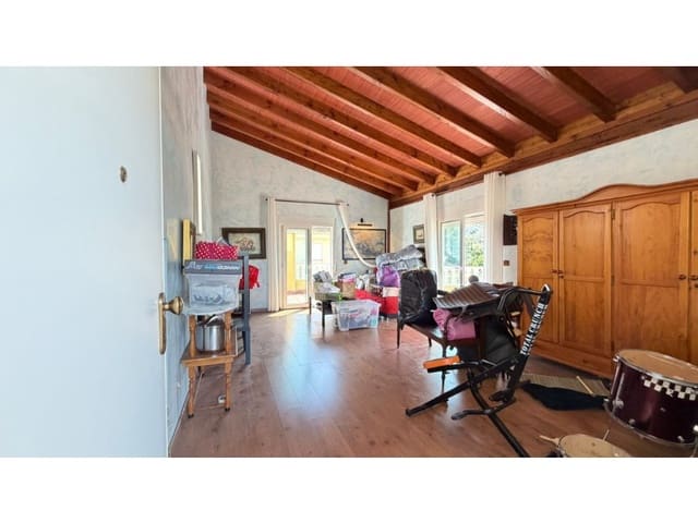 Chalet de 5 habitaciones en Montepinar - La Aparecida - Raiguero, Orihuela en venta con piscina garaje - 480.000 € (Ref: 9985600)