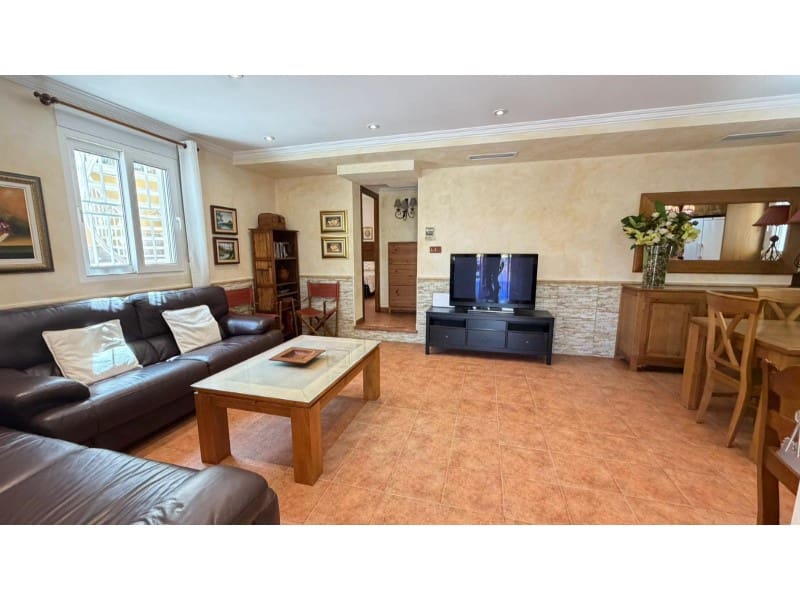 5 sovrum Villa till salu i Orihuela med pool - 480 000 € (Ref: 9985600)