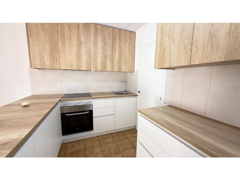 Apartamento de 3 habitaciones en Playa Flamenca en venta - 289.000 € (Ref: 9985601)