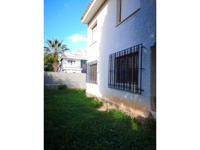 7 quarto Moradia para venda em La Zenia - 850 000 € (Ref: 9985605)