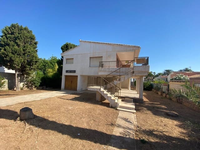 7 soveværelse Villa til salg i La Zenia, Orihuela med garage - € 850.000 (Ref: 9985605)