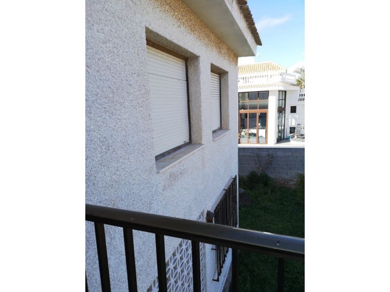 7 quarto Moradia para venda em La Zenia - 850 000 € (Ref: 9985605)