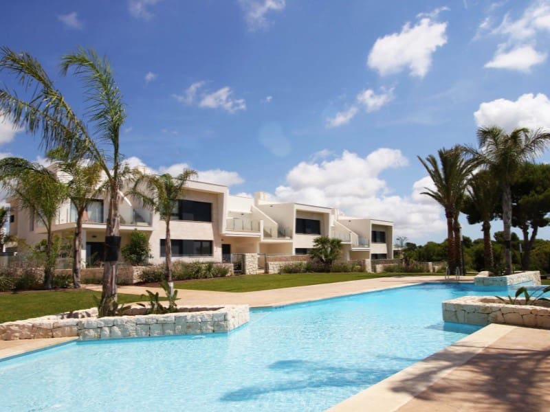 3 quarto Apartamento para venda em Pinar de Campoverde com piscina - 334 900 € (Ref: 9985607)