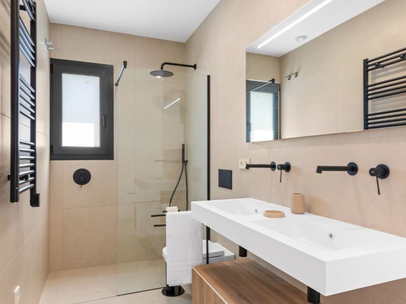 3 soveværelse Villa til salg i Los Alcazares med swimmingpool - € 519.000 (Ref: 9985609)