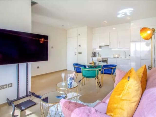 1 soverom Leilighet til salgs i Playa Poniente, Benidorm med svømmebasseng - € 466 500 (Ref: 9985613)