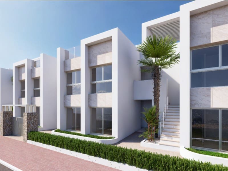 Apartamento de 3 habitaciones en Rojales en venta con piscina - 319.000 € (Ref: 9985628)