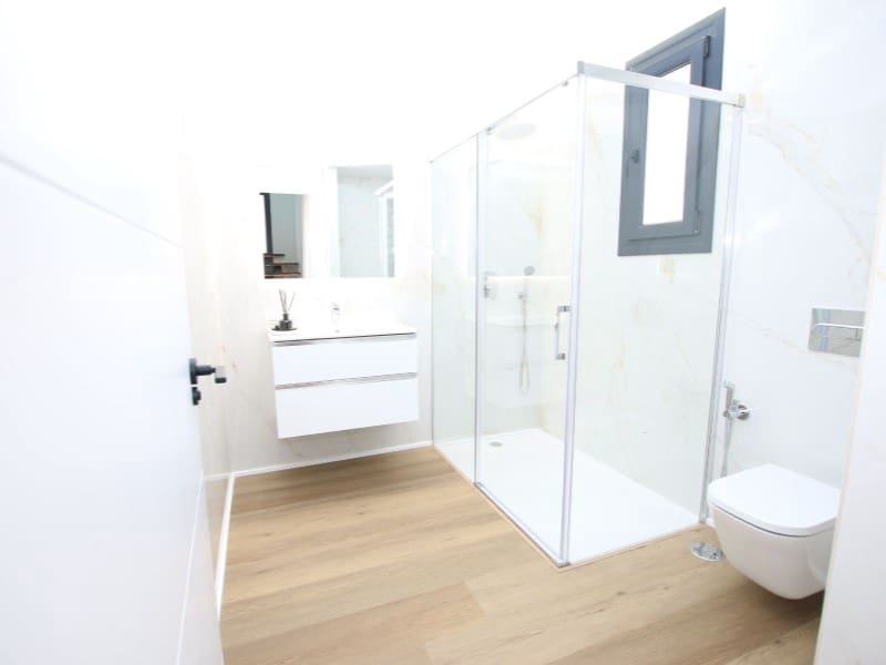 3 sovrum Semi-fristående Villa till salu i Torre de la Horadada med pool - 725 000 € (Ref: 9985630)