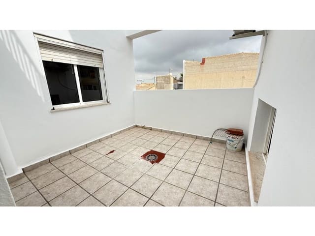 3 soverom Leilighet til leie i San Miguel de Salinas med svømmebasseng - € 850 (Ref: 9986541)