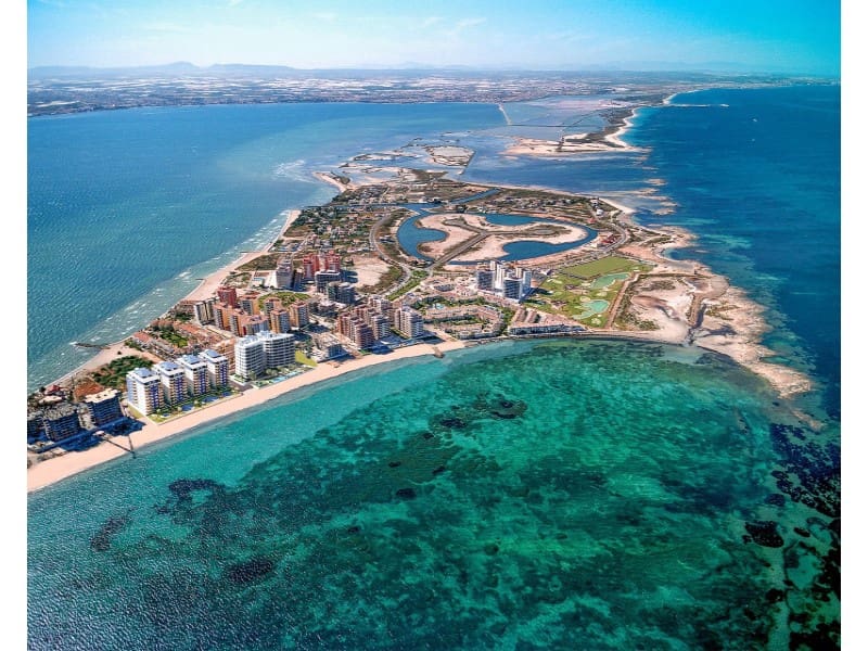 3 soverom Leilighet til salgs i La Manga del Mar Menor med svømmebasseng - € 546 000 (Ref: 9995789)
