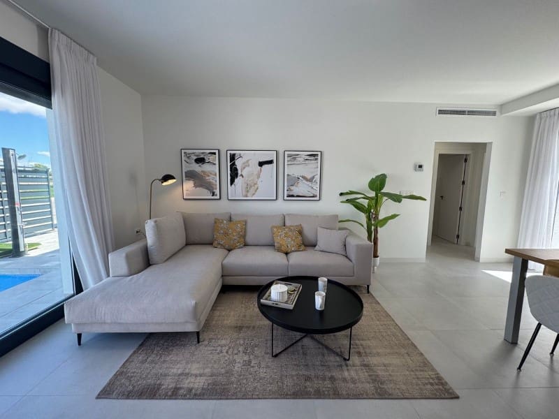 2 slaapkamer Halfvrijstaande villa te koop in Torre-Pacheco met zwembad - € 311.900 (Ref: 9995790)