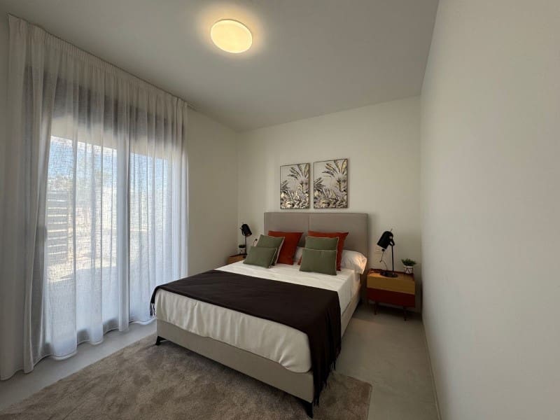 2 slaapkamer Halfvrijstaande villa te koop in Torre-Pacheco met zwembad - € 311.900 (Ref: 9995790)