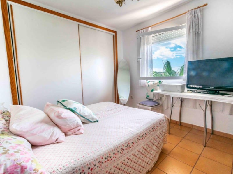 Ático de 2 habitaciones en Albir en venta con piscina - 319.000 € (Ref: 9995798)