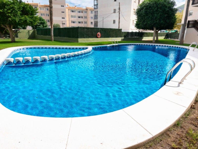 Ático de 2 habitaciones en Albir en venta con piscina - 319.000 € (Ref: 9995798)