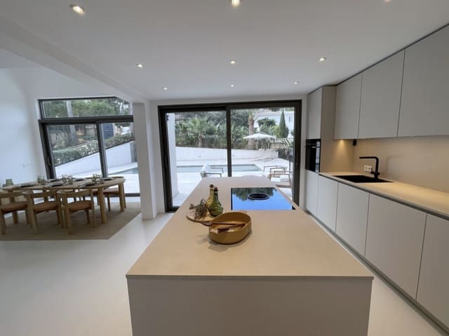 4 camera da letto Villa in vendita in Santa Ponsa, Calvià con piscina garage - 2.700.000 € (Rif: 10140444)