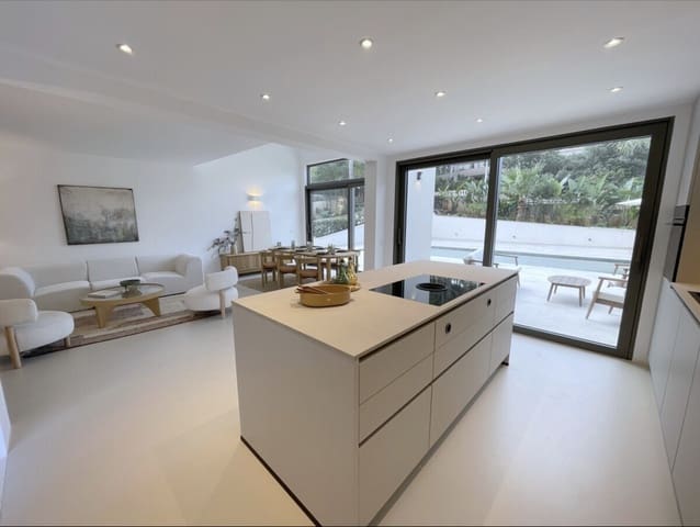 4 camera da letto Villa in vendita in Santa Ponsa, Calvià con piscina garage - 2.700.000 € (Rif: 10140444)