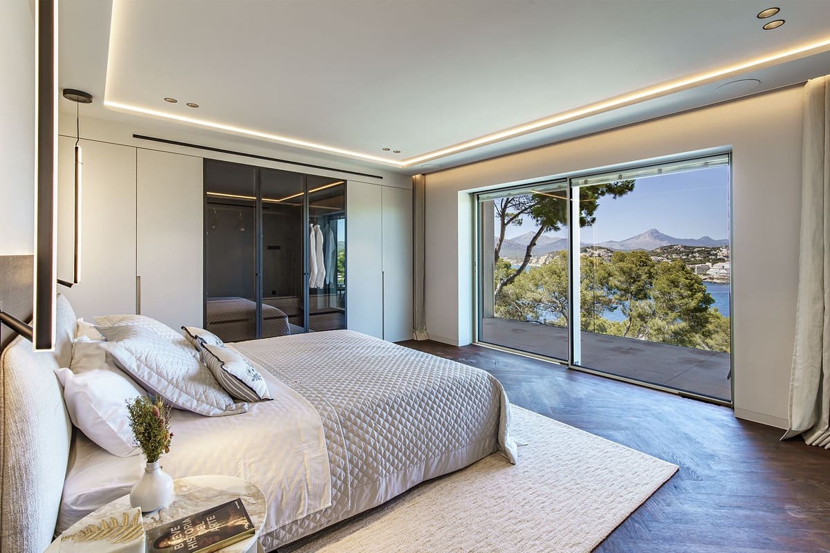 4 sovrum Villa till salu i Santa Ponsa med pool garage - 6 750 000 € (Ref: 10156227)