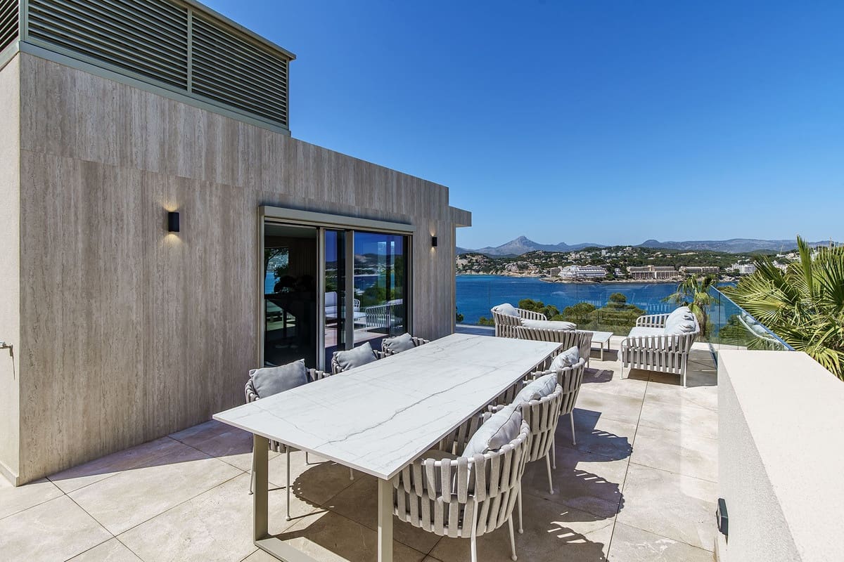 4 sovrum Villa till salu i Santa Ponsa med pool garage - 6 750 000 € (Ref: 10156227)