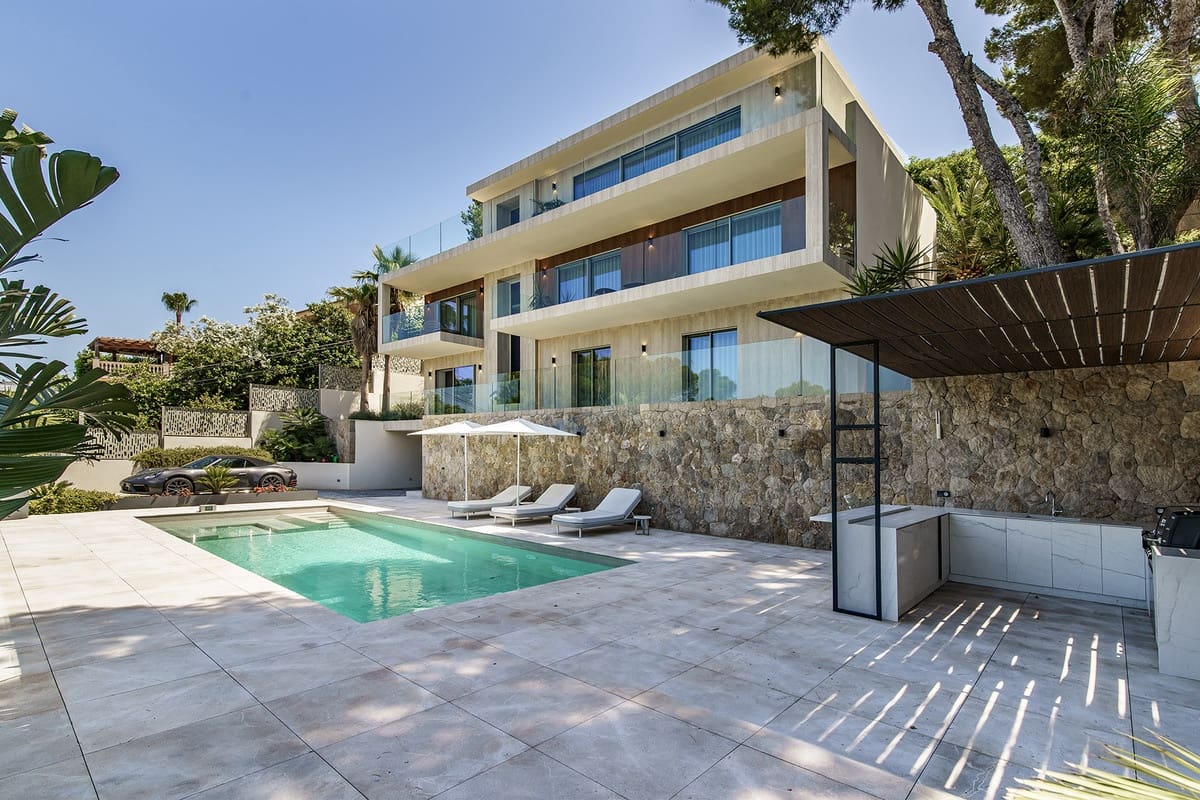 4 sovrum Villa till salu i Santa Ponsa med pool garage - 6 750 000 € (Ref: 10156227)