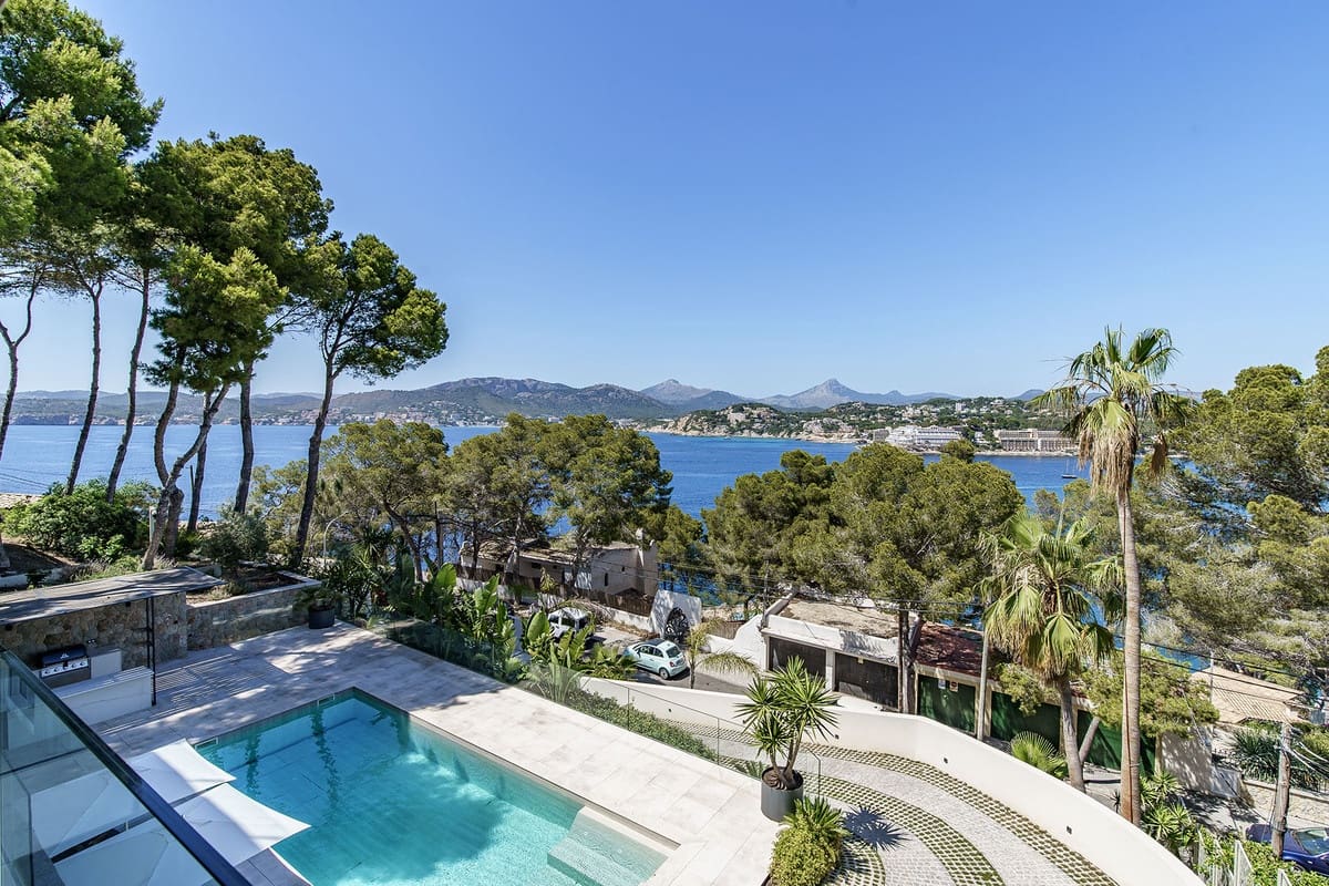 4 sovrum Villa till salu i Santa Ponsa med pool garage - 6 750 000 € (Ref: 10156227)