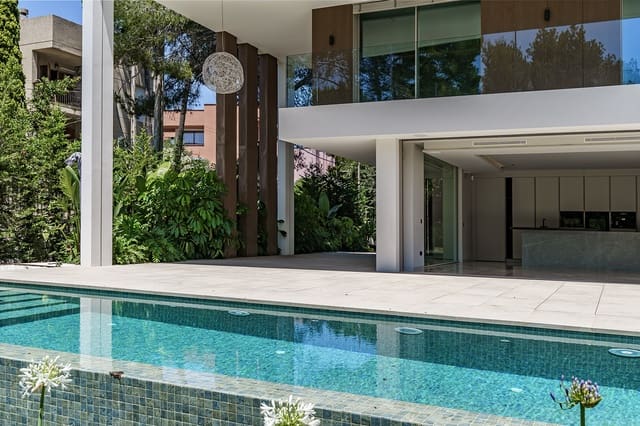 4 chambre Villa/Maison à vendre à Santa Ponsa, Calvià avec piscine garage - 5 650 000 € (Ref: 10156875)