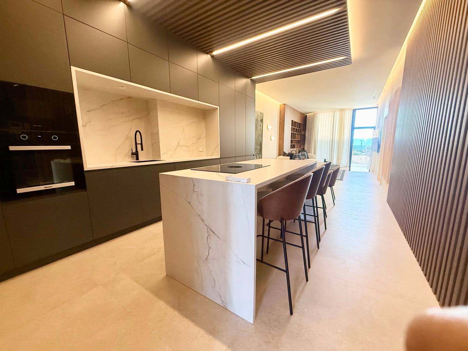 2 chambre Appartement à vendre à Portixol avec piscine garage - 1 600 000 € (Ref: 10158641)