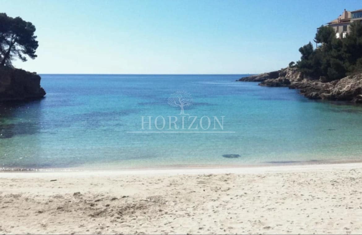 Grunde uden byggetilladelser til salg i Bendinat - € 2.500.000 (Ref: 8481227)