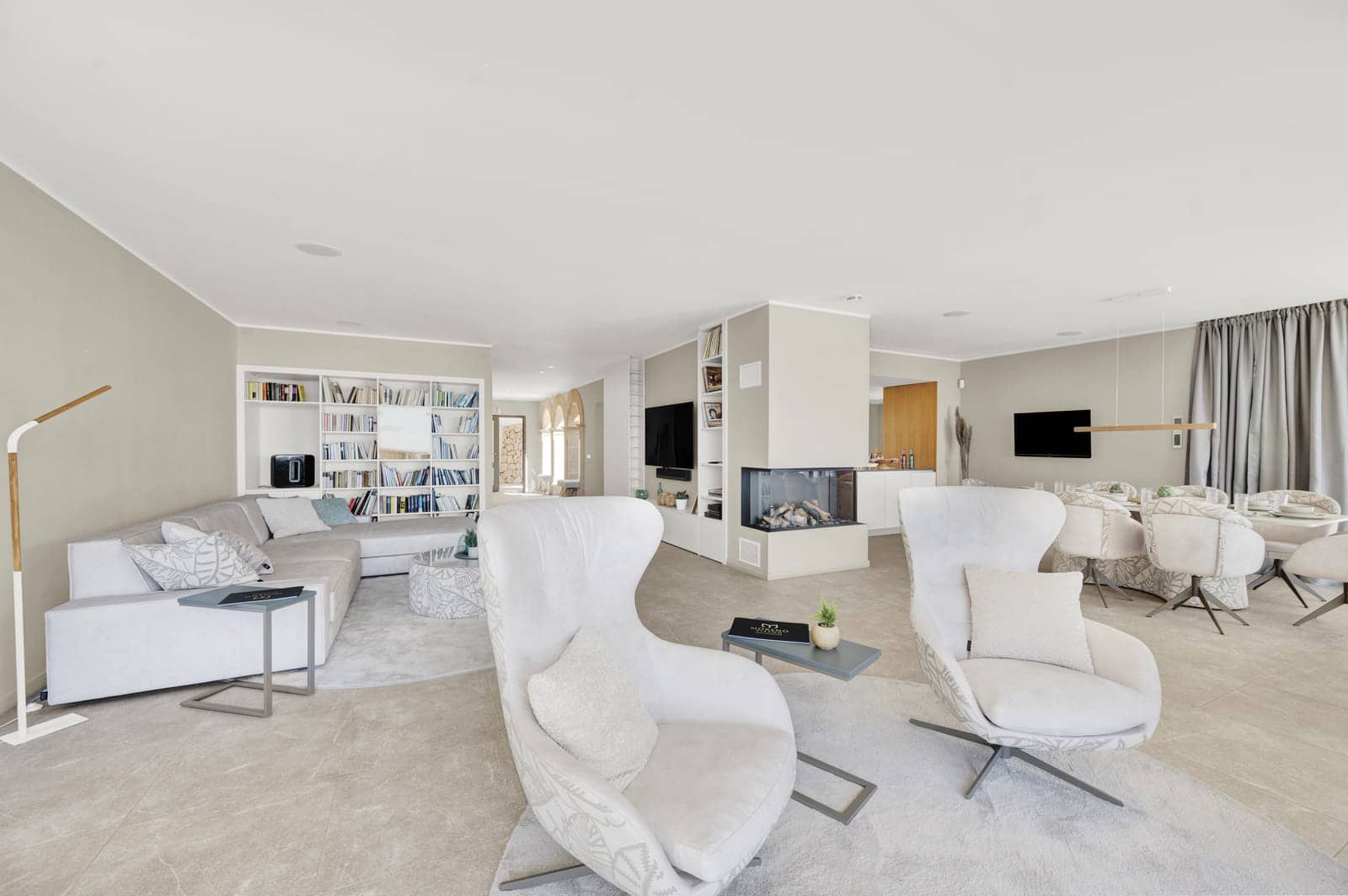 5 sypialnia Willa na sprzedaż w Calvia z basenem garażem - 7 500 000 € (Ref: 8481228)