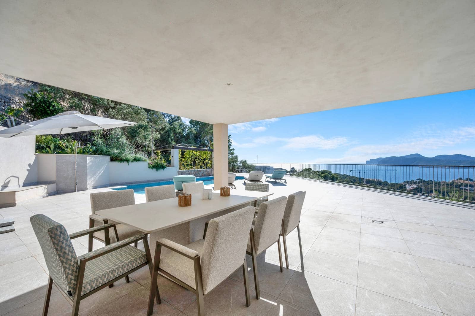 5 sypialnia Willa na sprzedaż w Calvia z basenem garażem - 7 500 000 € (Ref: 8481228)