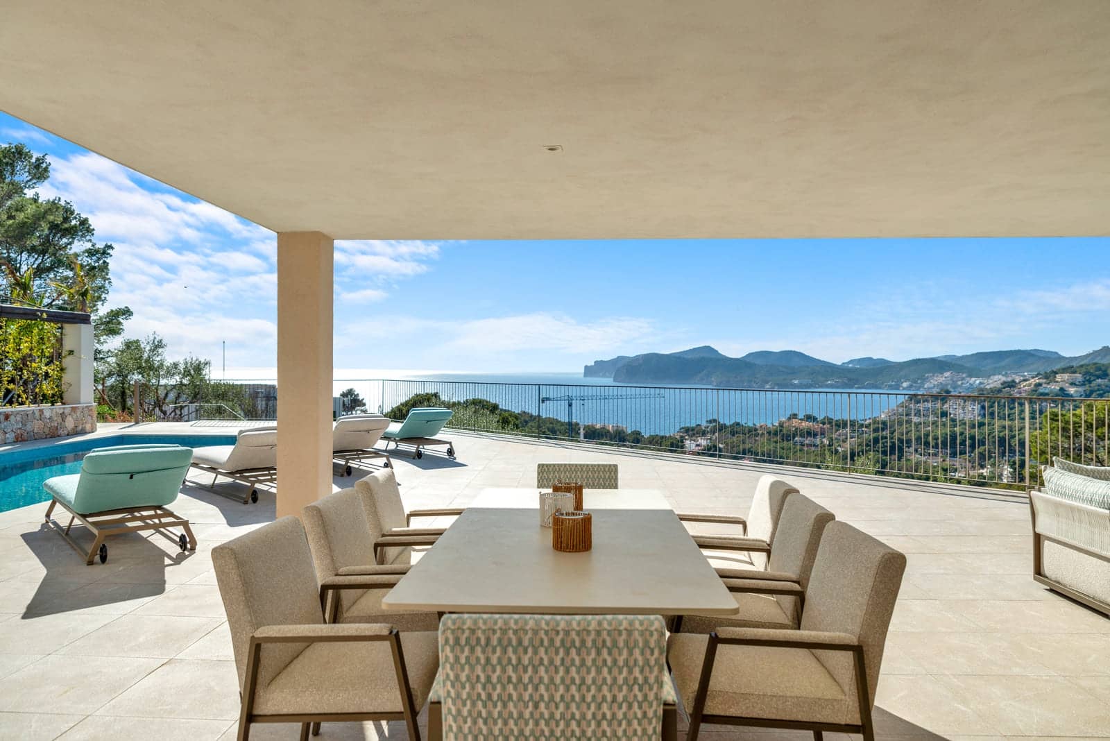 5 sypialnia Willa na sprzedaż w Calvia z basenem garażem - 7 500 000 € (Ref: 8481228)