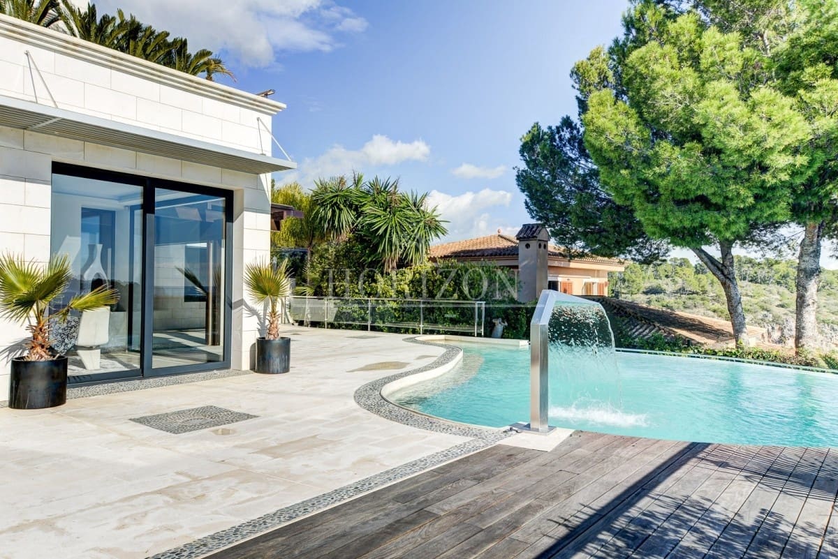 5 soveværelse Villa til salg i Bendinat med swimmingpool garage - € 5.950.000 (Ref: 8481231)