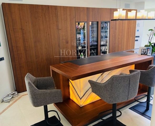 5 Zimmer Villa zu verkaufen in Santa Ponsa, Calvià mit Pool Garage - 3.950.000 € (Ref: 8481232)