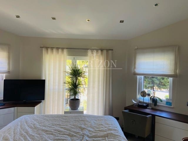 5 Zimmer Villa zu verkaufen in Santa Ponsa, Calvià mit Pool Garage - 3.950.000 € (Ref: 8481232)