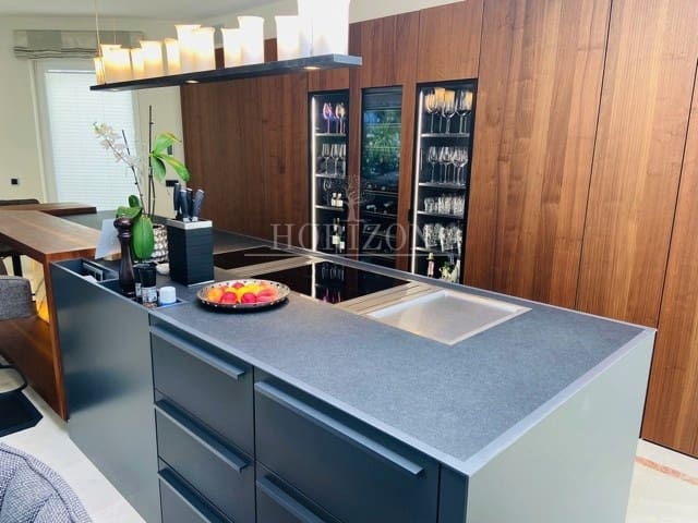 5 Zimmer Villa zu verkaufen in Santa Ponsa, Calvià mit Pool Garage - 3.950.000 € (Ref: 8481232)