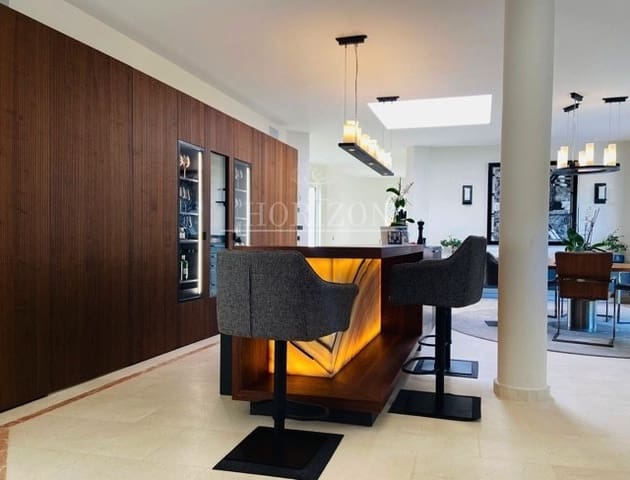 5 Zimmer Villa zu verkaufen in Santa Ponsa, Calvià mit Pool Garage - 3.950.000 € (Ref: 8481232)