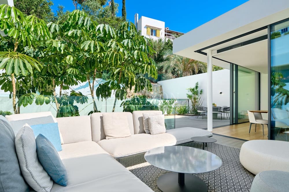 4 makuuhuone Huvila myytävänä paikassa Costa d'en Blanes mukana uima-altaan 
autotalli - 6 950 000 € (Ref: 8481236)