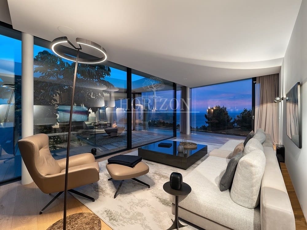 4 makuuhuone Huvila myytävänä paikassa Costa d'en Blanes mukana uima-altaan 
autotalli - 6 950 000 € (Ref: 8481236)