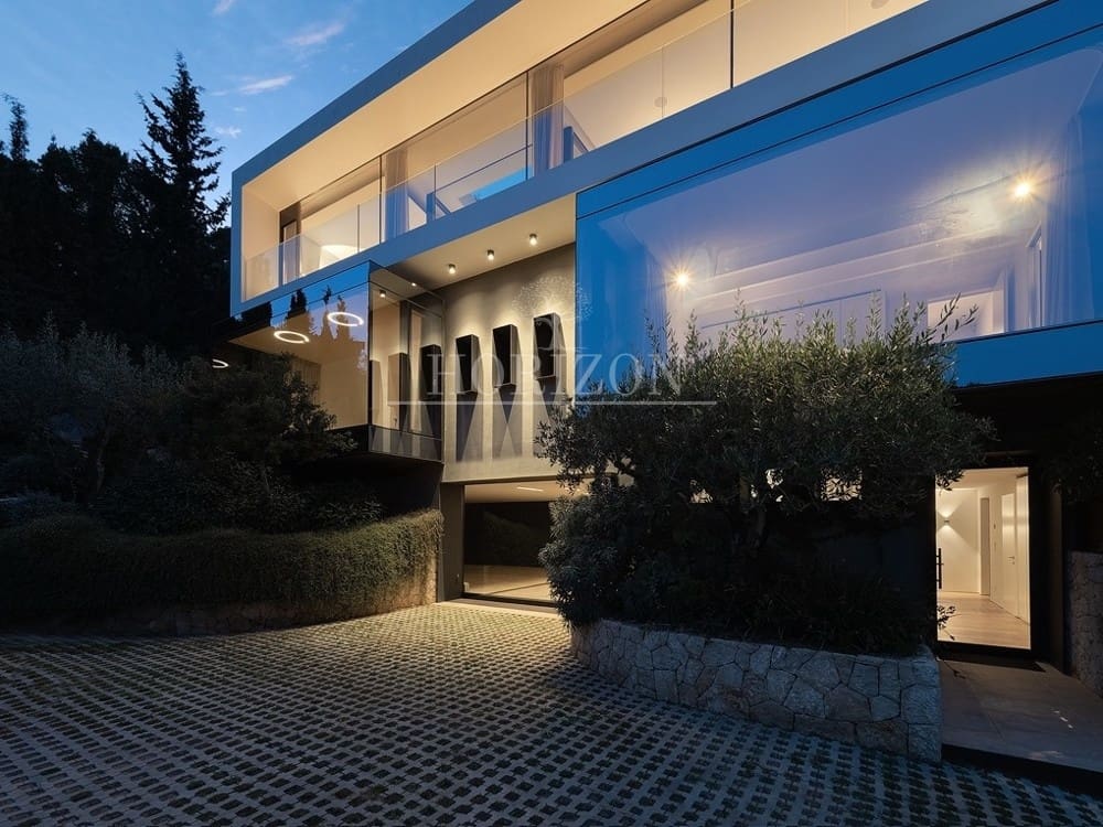 4 makuuhuone Huvila myytävänä paikassa Costa d'en Blanes mukana uima-altaan 
autotalli - 6 950 000 € (Ref: 8481236)