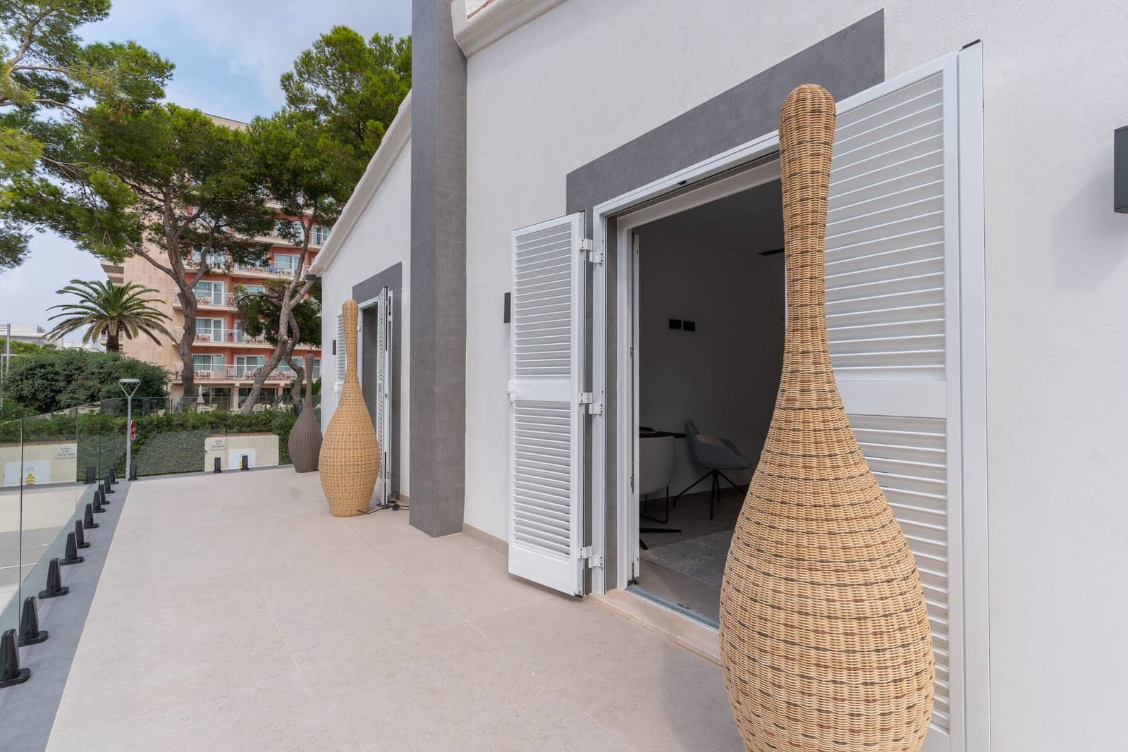 4 soveværelse Villa til salg i Playa de Palma med garage - € 1.680.000 (Ref: 8536171)
