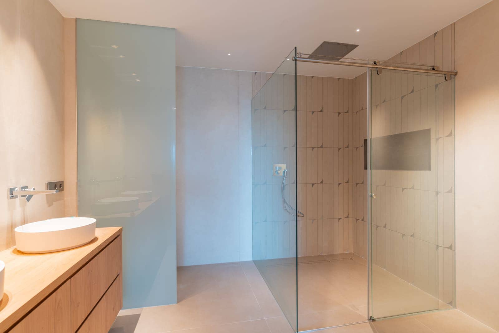 4 bedroom Villa for sale in Costa de la Calma with pool garage - € 4,250,000 (Ref: 8559101)