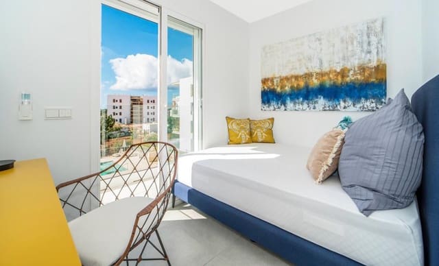 2 sypialnia Mieszkanie na sprzedaż w Cala d'Or, Santanyí z basenem garażem - 415 000 € (Ref: 8569160)