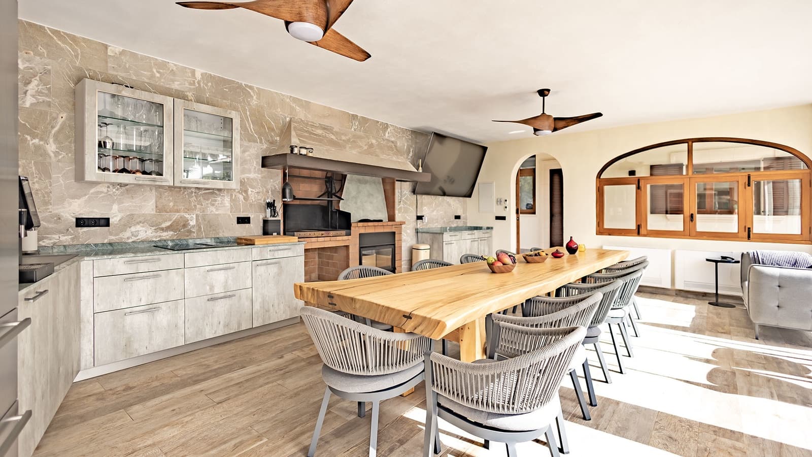 Chalet de 6 habitaciones en Inca en venta con piscina garaje - 2.200.000 € (Ref: 8688738)