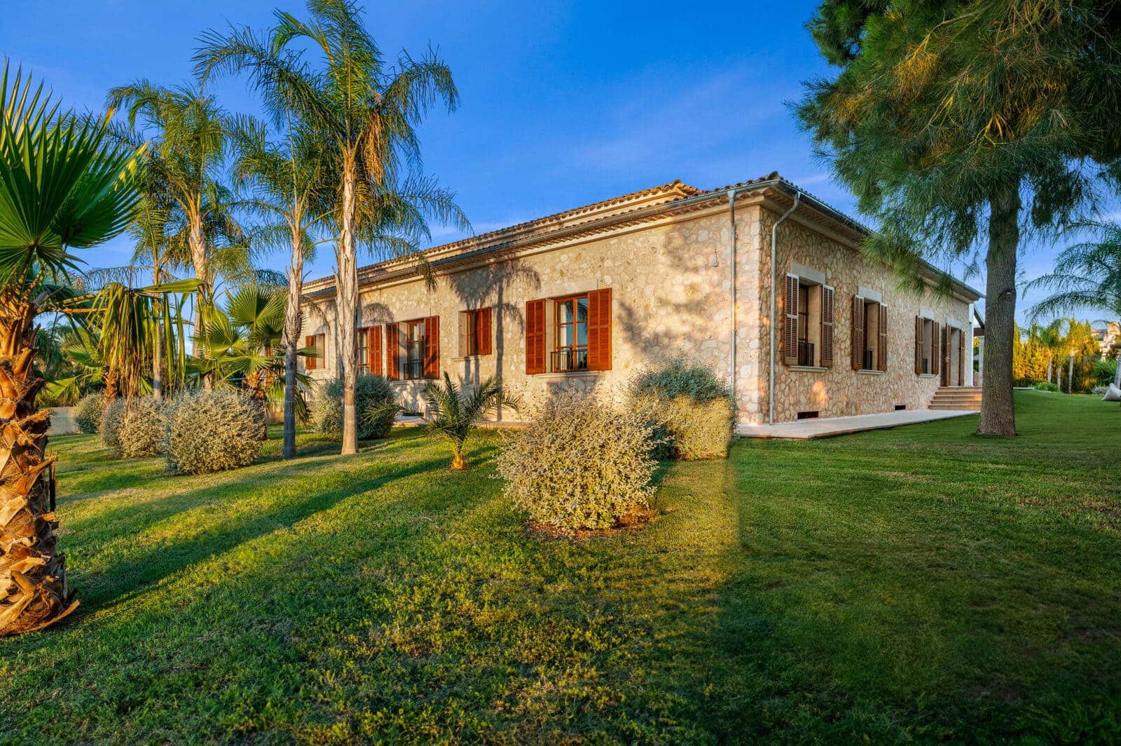 6 soverom Finca/Herregård til salgs i Montuiri med svømmebasseng garasje - € 6 500 000 (Ref: 8807485)