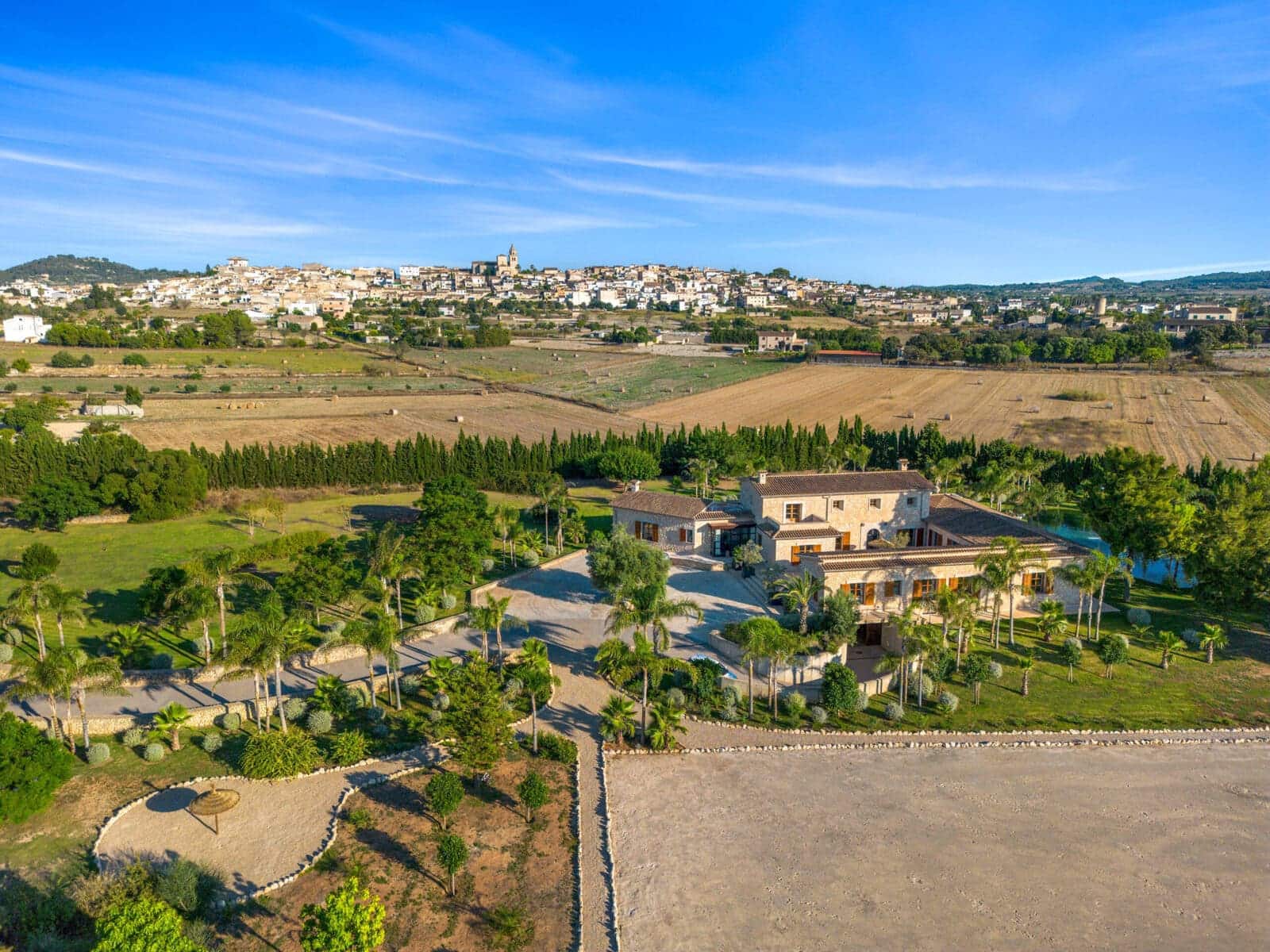 6 soverom Finca/Herregård til salgs i Montuiri med svømmebasseng garasje - € 6 500 000 (Ref: 8807485)