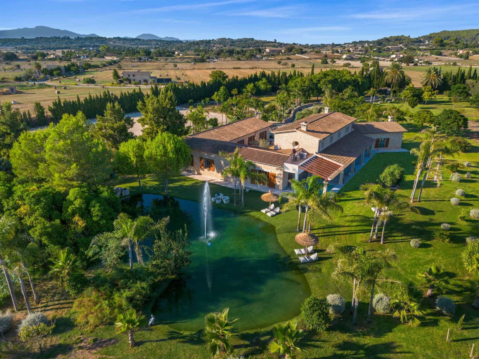 6 soverom Finca/Herregård til salgs i Montuiri med svømmebasseng garasje - € 6 500 000 (Ref: 8807485)