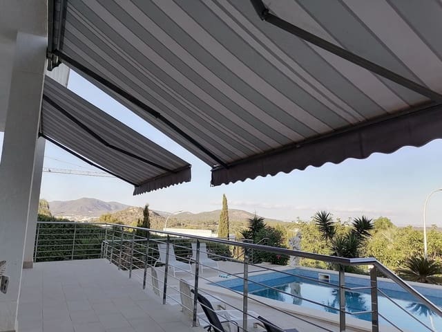 4 soveværelse Villa til leje i Santa Ponsa, Calvià med swimmingpool garage - € 15.000 (Ref: 8879155)