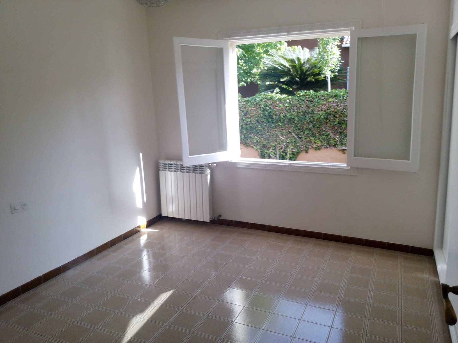 Casa de 5 habitaciones en Palmanyola en alquiler con piscina garaje - 4.500 € (Ref: 8879157)