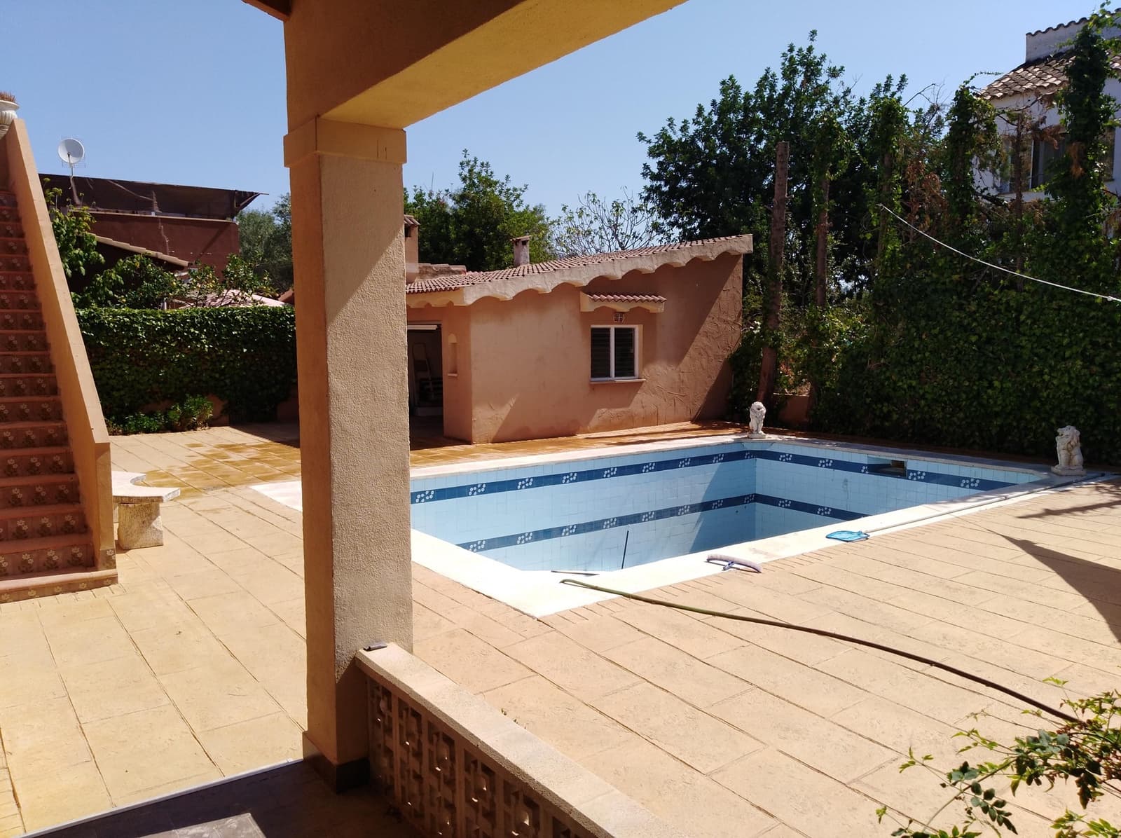 Casa de 5 habitaciones en Palmanyola en alquiler con piscina garaje - 4.500 € (Ref: 8879157)