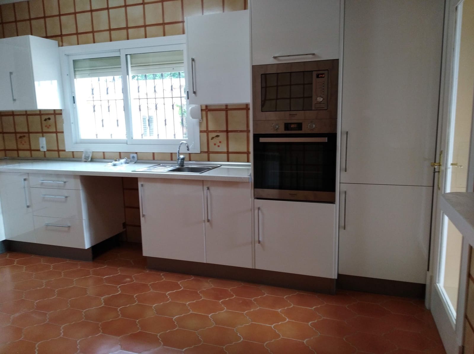 Casa de 5 habitaciones en Palmanyola en alquiler con piscina garaje - 4.500 € (Ref: 8879157)