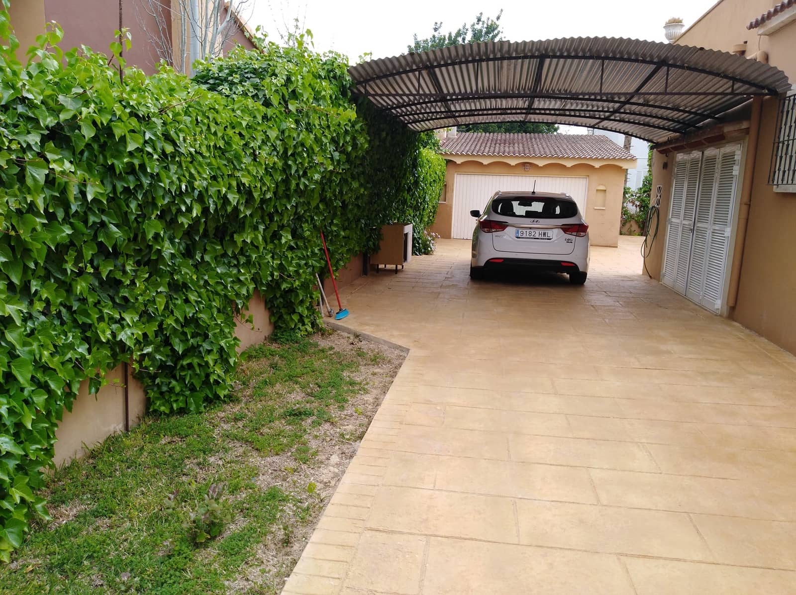 Casa de 5 habitaciones en Palmanyola en alquiler con piscina garaje - 4.500 € (Ref: 8879157)