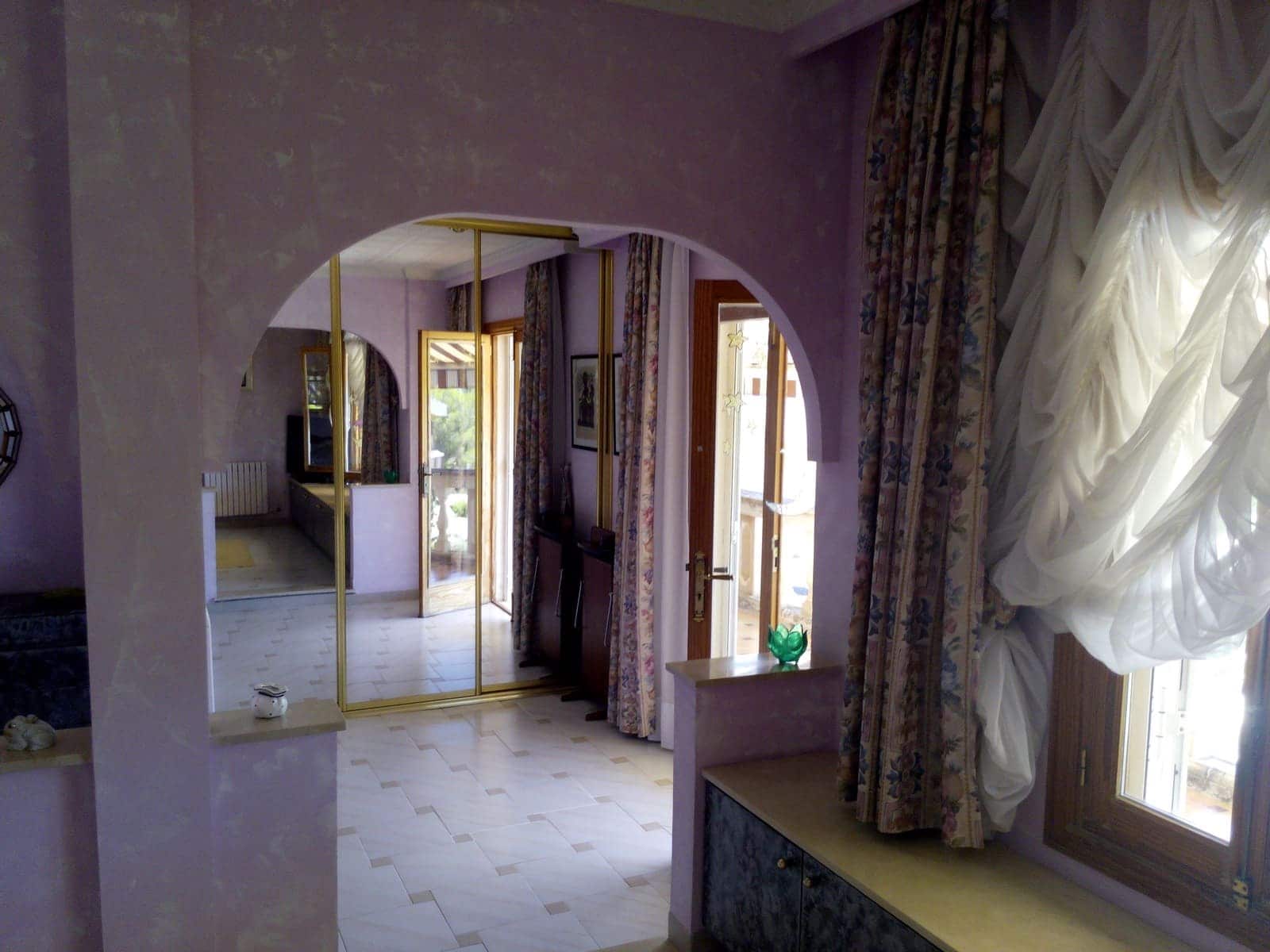 Chalet de 6 habitaciones en Santa Ponsa en venta con piscina garaje - 2.150.000 € (Ref: 8879158)